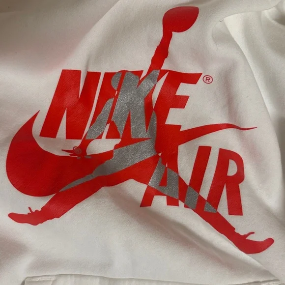 Nike Air Jordan White and Red Set - Picture 3 of 5